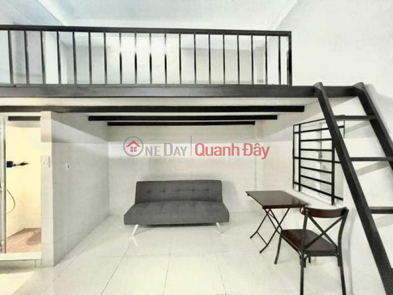 Room for rent with student price right on Le Van Sy Rental Listings