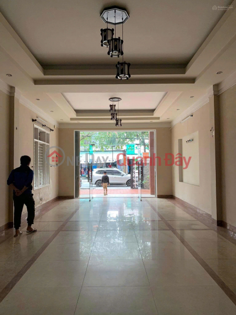 Bán nhà trung tâm - đường Lý Thường Kiệt - Hội An vị trí đắc địa - thích hợp kinh doanh hoặc đầu tư _0