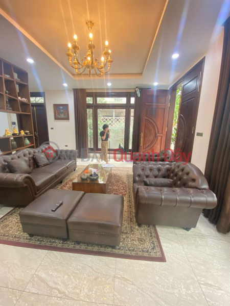 Property Search Vietnam | OneDay | Nhà ở | Niêm yết bán, Bán biệt thự Ngô Huy Quỳnh 176 m2, 4 tầng, mặt tiền10m, 38 tỷ Long Biên.