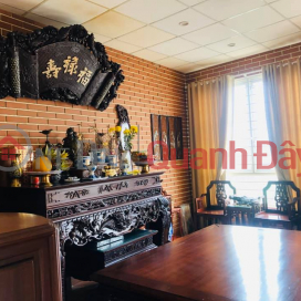 House for sale 169m2 Nghi Tam street, Tay Ho Garage 2 Cars avoid Cash flow 10% Elevator Enter 16.8 Billion _0