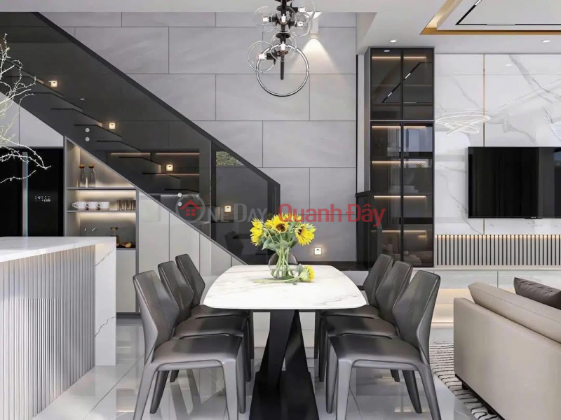 **Bán nhà phường 2, Tân Bình, mặt tiền Nguyễn Thanh Tuyền (4*17) 4 tầng Niêm yết bán