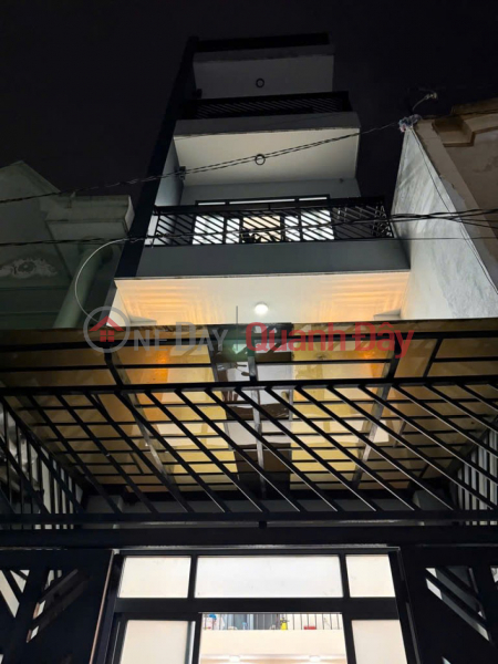 Shocking discount of 650 million! Square SHR House, 4 floors, area 49m2 - Tong Van Hen, Tan Binh Sales Listings