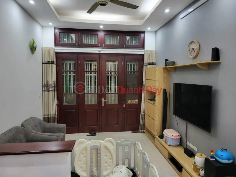 BÁN NHÀ: Trần Bình .DT: 42m2 - 4 tầng - MT 3.6m - 7.5 tỷ Niêm yết bán