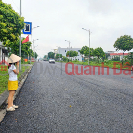 VIP land on Le Cong Thanh street, 85m2, frontage up to 6.5m _0