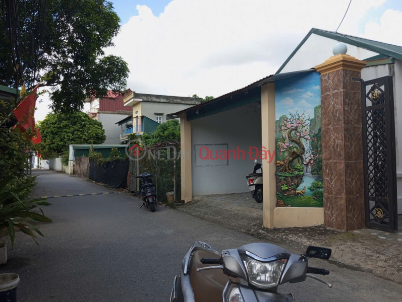 Land for sale in Thuan Thanh, Bac Ninh. 76m2 * frontage 7.2m * 2 billion. Cars can pass through, into the land. Sales Listings