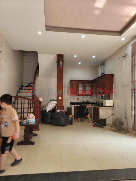 Gia Quat house for sale. 40m x 4 floors, car access, corner lot for business, only over 6 billion, negotiable. Contact 0936123469, Vietnam, Sales, đ 6.8 Billion