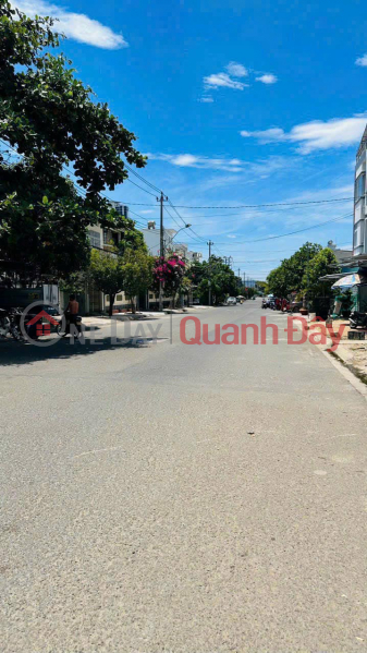 đ 5.6 Billion LAND FOR SALE ON TRAN KHAT CHAN STREET - VINH HOA, NHA TRANG - PRICE ONLY 5.6 BILLION! - Super VIP location.