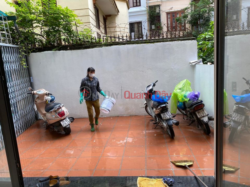 Property Search Vietnam | OneDay | Khu dân cư | Niêm yết bán NGÔI NHÀ ĐIỂM 10 SIÊU ĐẸP NGAY TRUNG TÂM CẦU GIẤY