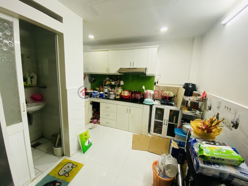 đ 6,7 tỷ Bán nhà hẻm ô tô 5 tầng BTCT, còn như mới Tạ Quang Bửu giá chỉ 6,7 tỷ