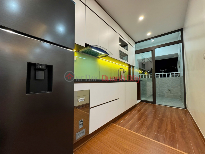 đ 7.5 Billion Apartment 17T11 Nguyen Thi Dinh, Cau Giay 96m2 3BR Fully furnished, 7.5 billion