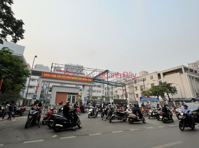 ₫ 24,5 tỷ HIẾM! Nhà 2 mặt phố Nguyễn Công Hoan 52m ô tô đỗ KD đỉnh giá 24.5 tỷ