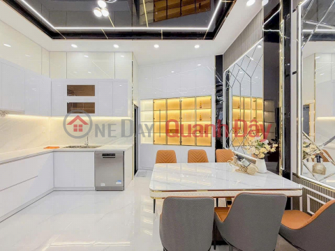 Stunningly beautiful house, located on a car-accessible alley off Nguyen Thi Huong street, in a high-class neighborhood, priced at over 7 billion VND. _0