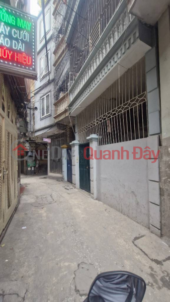 117 Quan Thổ 41m 4 tầng chỉ 7,7 ty, ngõ 3 gác, gần phố, đang kinh doanh Niêm yết bán