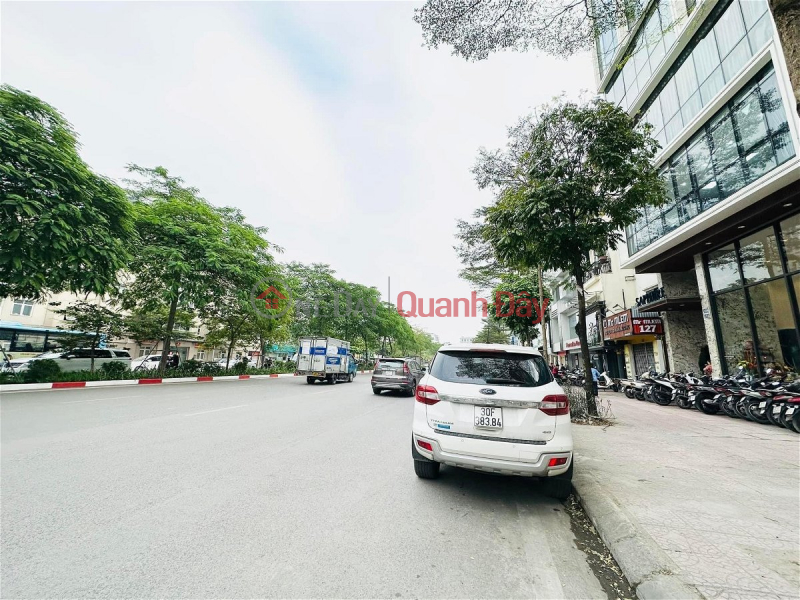 ₫ 15.4 Billion | House for sale on O Cho Dua Street, Dong Da District. Book 29m Actual 40m Slightly 15 Billion. Commitment to Real Photos Accurate Description. Owner