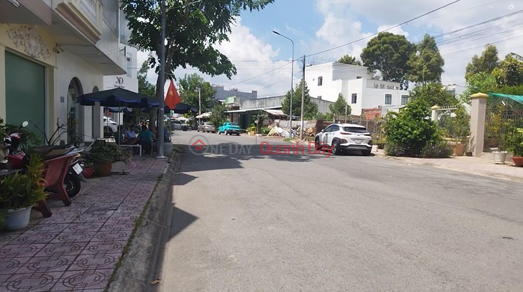 Property Search Vietnam | OneDay | Residential Sales Listings House for sale on Street No. 2, Vincom Sa Dec Shopping Center, Dong Thap. 75m2, 3 floors, 6 bedrooms. Price 6.2 billion, Pink Book.