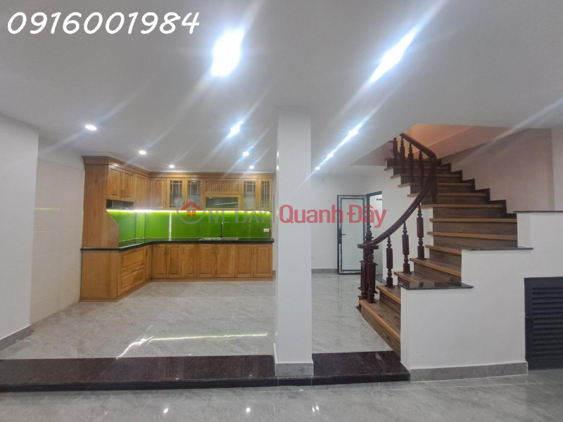 Property Search Vietnam | OneDay | Residential, Sales Listings | New 5-storey house for sale on Nguyen Van Cu, Long Bien, Hanoi, price 4.9 billion, negotiable