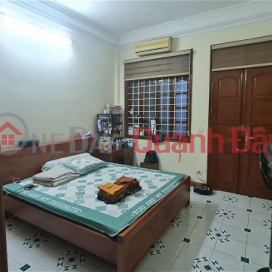 Corner lot, Dinh Cong-Hoang Mai 42m2, 5 floors, Do Cua Car, Price 5.6 billion VND _0