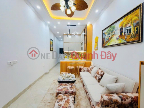 Nhà đẹp 5 tầng, 3PN, Hoàng Mai, 28m², nội thất cao cấp, chỉ 5.5 tỷ _0