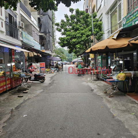 HOUSE FOR SALE QUICKLY - 4 FLOORS - XA LA - HA DONG - 58M2 - PRICE INCREASED 9 BILLION - CAR PARKING AT THE DOOR _0