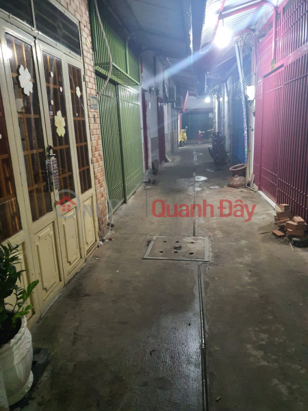 đ 7 Million/ month 2-storey house for rent in Tran Thai Tong Tan Binh - Rent 7 million\\/month 3 bedrooms 2 bathrooms close to crowded Tan Tru market