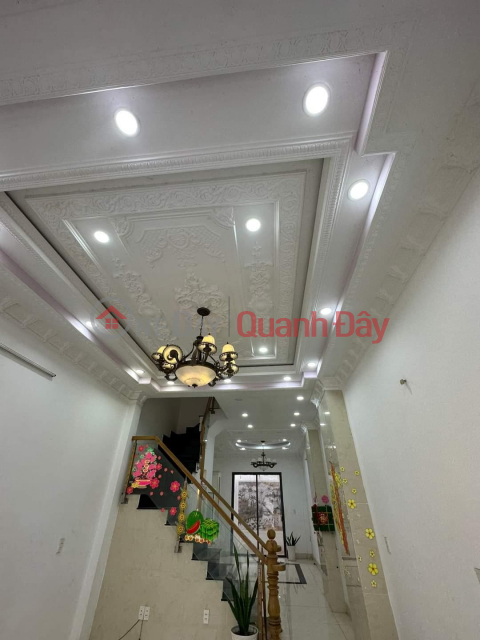 Townhouse with its own 68 m2 car alley, just over 6 billion, near Hiep Binh street _0
