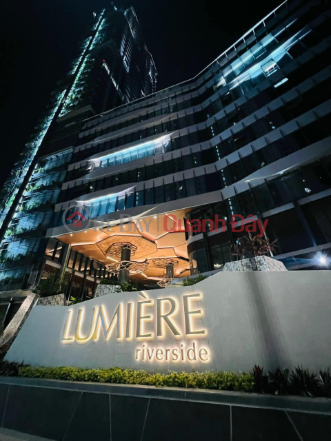 Owner Cuts Loss Needs to Urgently Transfer 2 Bedroom Apartment - 61m2 at Lumiere Riverside for only 7.1 Billion _0