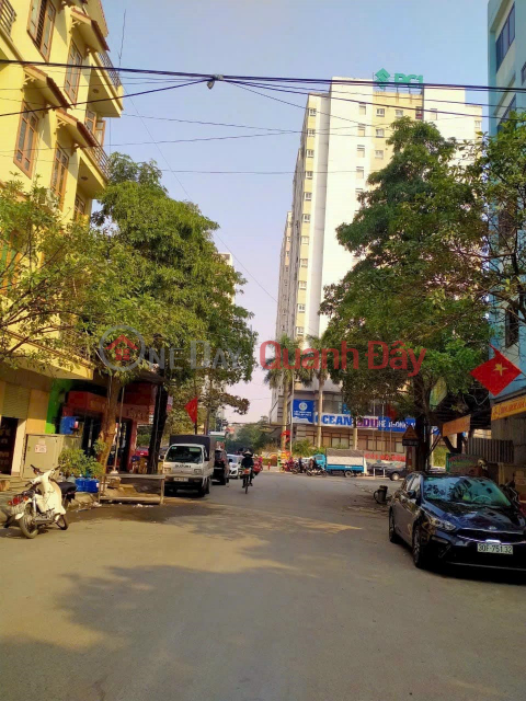 Extremely rare, land for sale in Ba La street, Ha Dong, 45m2, MT4m, car, 2 lots, price 4.1 billion _0