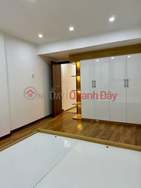 Property Search Vietnam | OneDay | Residential, Sales Listings | Apartment in Chua Lang Town Center, 86m2, 3 bedrooms, 2 bathrooms, beautiful to live in, original car, 3.38 billion