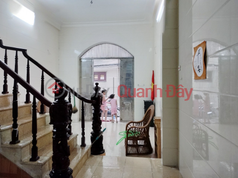 ORIGINAL HOUSE FOR RENT, NGOC THUY, LONG BIEN, PRICE 8 million\/month _0