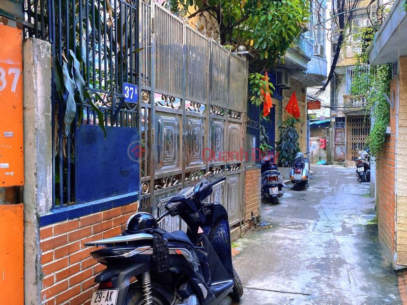 Property Search Vietnam | OneDay | Residential Sales Listings, House for sale on De La Thanh Street, center of Dong Da District, 5 floors, 2 airy, 11 billion\\/60m2