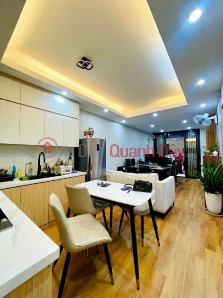 Ground floor apartment in Bac Nghia Tan, 60m², 2 bedrooms, 2 bathrooms, 5.9 billion VND, car access, suitable for business, fully furnished. Sales Listings