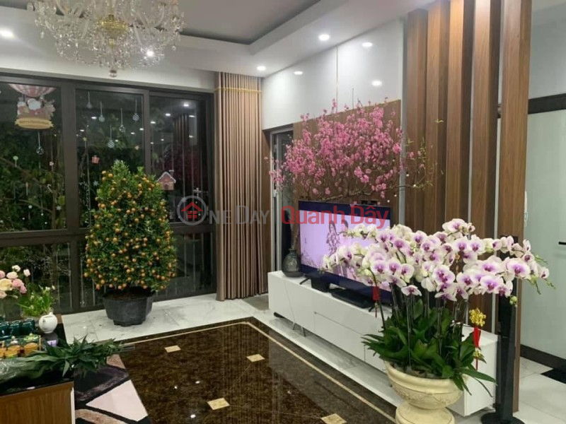 ₫ 16.5 Billion Beautiful House in Co Linh Street, Modern Design, Area 100m2, Frontage 7m. Peak Location.