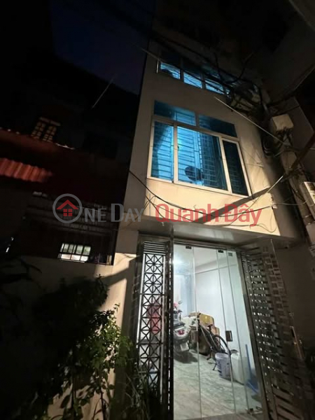 đ 7,6 tỷ NHÀ ĐẸP SẴN Ở LUÔN - Ô TÔ LÙI TẬN CỬA - 30M RA ĐƯỜNG Ô TÔ TRÁNH VÀ BÃO GỬI Ô TÔ - NGÕ THÔNG