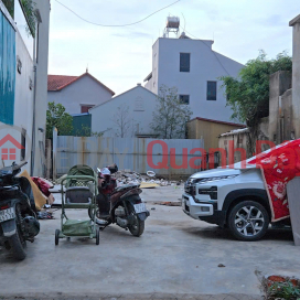 Residential land for sale in Van Giang, Hung Yen, next to Vinhomes Ocean Park, 209m2, 8.3m frontage, 14.6 billion _0