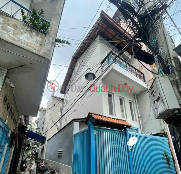 3-Story House Nguyen Tieu La, Less Than 6 Billion, Open Location Sales Listings