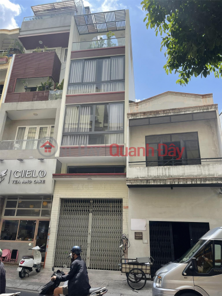 OWNER Need to Quickly Rent Ground Floor Nice Business Facade In District 5 , HCMC Rental Listings