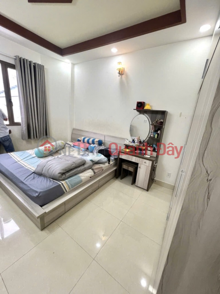 , Please Select | Residential | Sales Listings đ 5.3 Billion