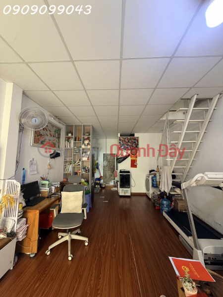 RARE HOUSE FOR SALE – 41M² – CAR PARKING AVAILABLE – SLIGHTLY OVER 3 BILLION VND Sales Listings