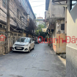 House for sale on Nguyen Chi Thanh - 33m2, 6 floors, 2 open spaces, only 8.95 billion _0