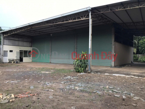 Owner renting out warehouse space in Xuan Dinh, Dong Nai City (formerly Bao Hoa). Area: 1,500m2, rent: 20 million VND\/month. _0