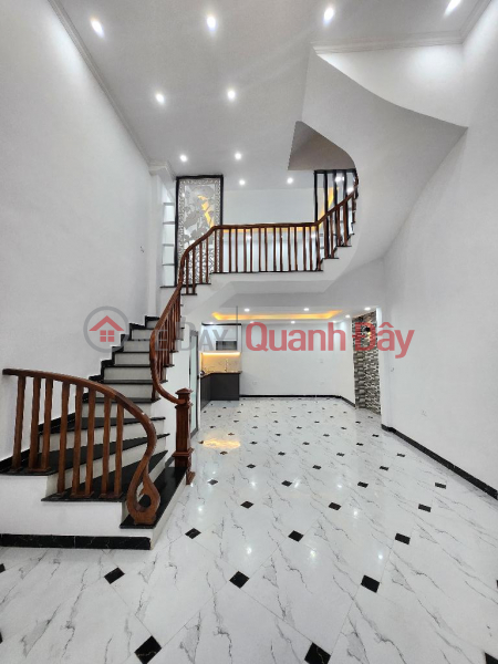 House for sale in Dai Kim, area 52m2 x 5 floors, wide alley, airy, near the road, ready to move in, price 6.26 billion Sales Listings