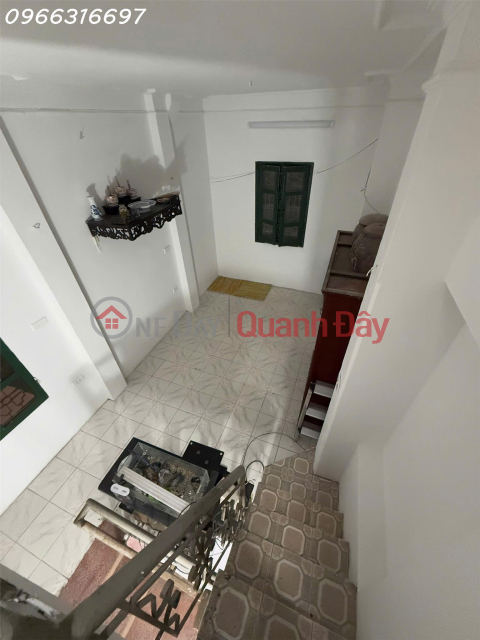 House for rent in wide alley on Phuc Tan street, Phuc Tan ward, Hoan Kiem district, Hanoi _0