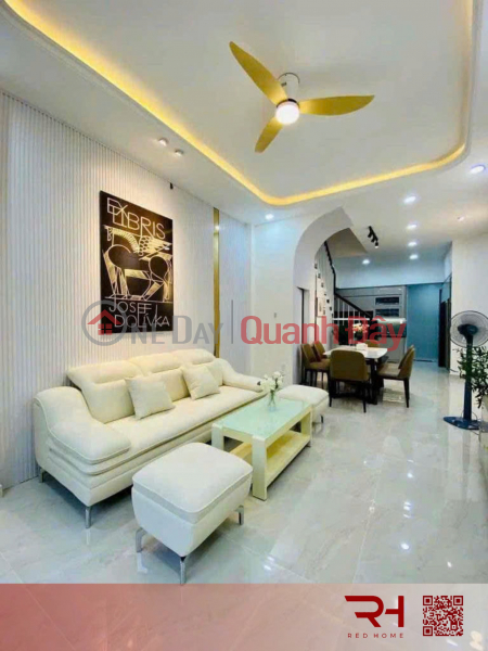 Owner rents out house 437 Hoang Van Thu Tan Binh 7 bedrooms 7 bathrooms 20 million Rental Listings