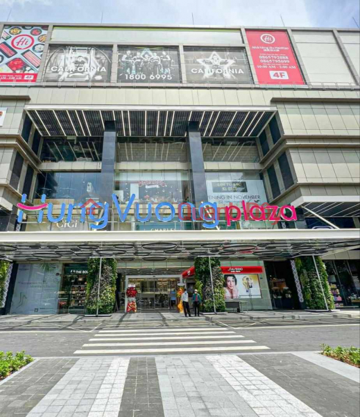Property Search Vietnam | OneDay | Nhà ở Niêm yết bán Chính chủ cần bán nhanh căn hộ cao cấp Hùng Vương Plaza: 116m2, 3PN, 3WC sổ hồng đầy đủ, ở liền