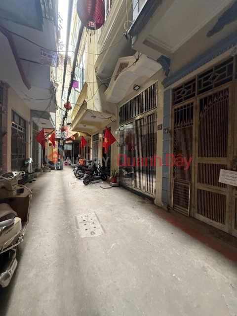 7.95 BILLION - TRUNG PHUNG TOWNHOUSE 36m x 5 FLOORS - Shallow alley near the street _0