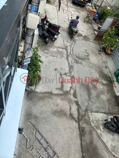 GOOD PRICE - OWNER Needs to Sell Quickly House in 8m Alley, Location in District 12, Ho Chi Minh City, Vietnam, Sales đ 2.09 Billion