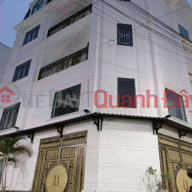Nhà lô góc đường 8m , 62m2-5tang hẻm 621 Nguyễn Ảnh Thủ Q12 - 6 tỷ nhỉnh 0932030061 _0