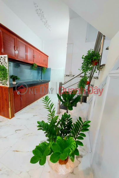 URGENT SALE EXTREMELY BEAUTIFUL HOUSE - LUXURY - 2 storeys concrete 24M2 -NO DISCLOSURE, KQH - HUYNH TAN PHAT.Q7 - QUICK 2 BILLION Vietnam, Sales | đ 2.9 Billion