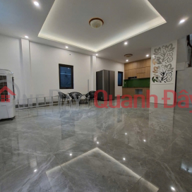 House for sale 46m x 5 floors in Duc Giang, 10m to avoid car, investment price is only a little over 6 billion. Contact 0936123469 _0