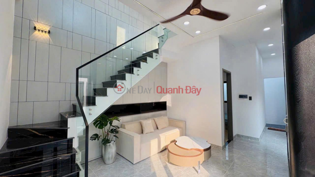 Property Search Vietnam | OneDay | Residential | Sales Listings | House right next to Pham Huu Lau market, 11x7m, luxurious interior, just over 6 billion VND.